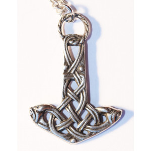 Pandantiv cu lantisor Celtic Sorcery - Ciocanul familiei Aesir, placat cu argint, 3.6 cm