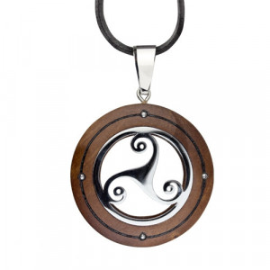 Pandantiv argintiu si maro din otel inoxidabil si lemn, model cu simbolul Triskelion folosit pentru protectie, dimensiune 3,8 cm, Et Nox Germania