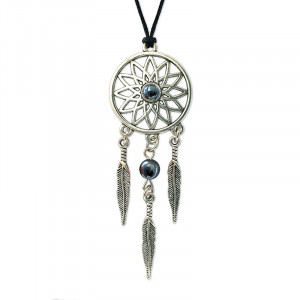 Pandantiv Gardienii Viselor - Dreamcatcher cu Hematit, talisman pentru Vitalitate