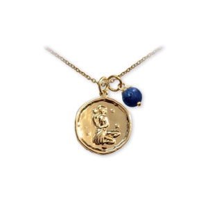 Pandantiv talisman auriu cu lantisor si sfera din piatra semipretioasa Sodalit, semn zodiacal Fecioara