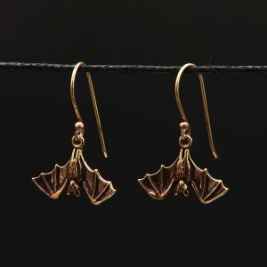 Cercei lungi din bronz Lilieci 3 cm