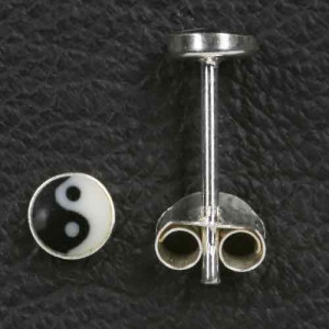 Cercei mici cu surub si tija, din argint Yin Yang 4mm - Img 2