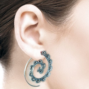Cercei rotunzi din argint spirale Ornament dantelat 3cm