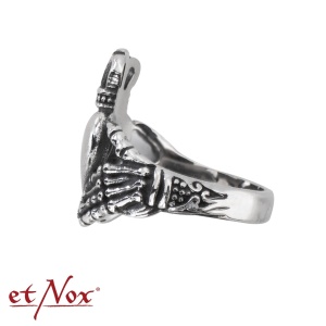 Inel otel inoxidabil pentru indragostiti Claddagh cu mana scheletica 2 cm - Img 3