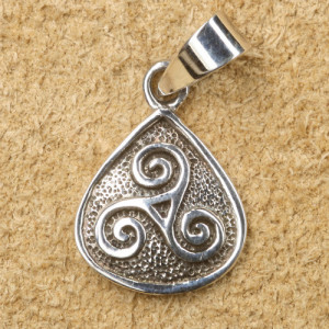 Pandantiv argint lacrima Triskelion 2.5cm - Img 2