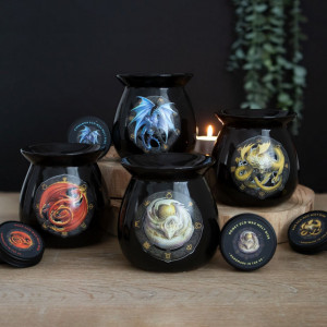 Set ceara parfumata de soia, wax melt si lampa aromaterapie Dragonul Ostara - Anne Stokes - Img 7