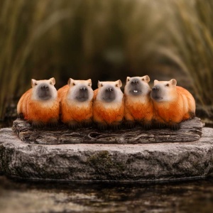 Statueta Familia Capybara – decor fantasy collector, 7 cm - Img 7