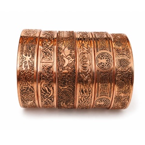 Bratara din Cupru Stil Medieval cu Simboluri si Afirmatii – Diverse Modele, latime 1.5 cm