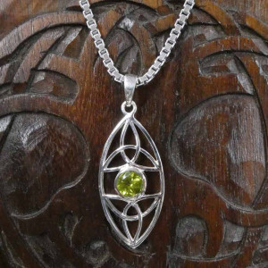 Pandantiv argint cu piatra semipretioasa Noduri celtice cu peridot 4cm - Img 3
