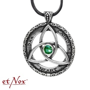 Pandantiv celtic din argint cu zirconiu verde Triquetra - Iubire, Prietenie, Putere 2.5 cm