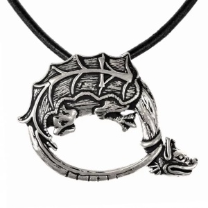 Pandantiv Medieval din bronz placat cu argint Ordinul Dragonului 5 cm