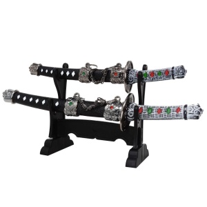 Set Deschizatoare de Scrisori Sabii Samurai cu Suport Decorativ - Img 3