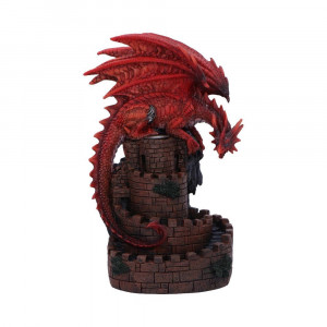 Acest supor pentru conuri backflow de 23 cm prezinta un dragon adult rosu maiestuos cocotat pe scari in spirala care duc la Forta unui castel vechi. Peretii exteriori ai castelului sunt marturie despre ravagiile timpului, cu crapaturi si pete de vegetatie