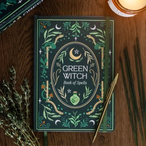 Agenda / Jurnal cu coperti cartonate Green Witch