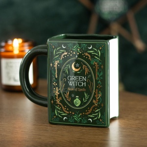 Cana in forma de carte din ceramica Green Witch, capacitate, 450ml