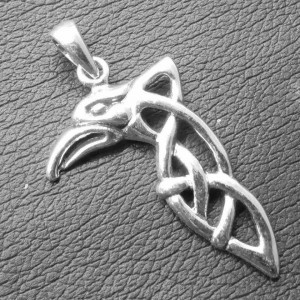 Pandantiv argint Corb cu nod celtic 3.7cm