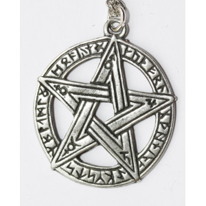 Pandantiv pentagrama cu rune – talisman pentru protectie si energie, placat cu argint, 3.1 cm