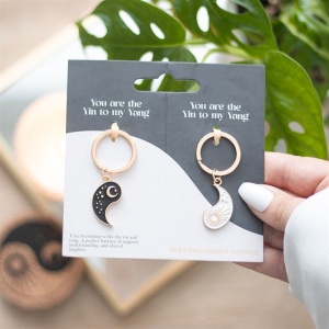 Set doua brelocuri pentru cei mai buni prieteni Yin Yang 5cm - Img 1
