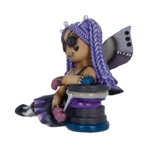 Statueta papusa Voodoo Violette Hexpin din colectia The Stitchlings – decor gotic fantasy , 9 cm - Img 2