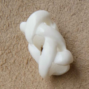 Bijuterie pentru barba/par sculptata manual din os Noduri, diametru 0.4 cm - Img 2