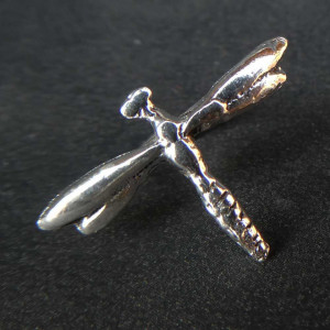 Cercel din argint pe ureche, earcuff Libelula 18 mm