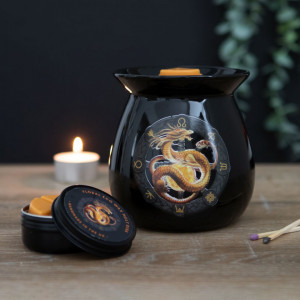 Set ceara parfumata de soia, wax melt si lampa aromaterapie Dragonul Litha - Anne Stokes - Img 7