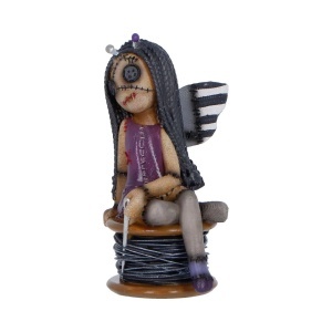 Statueta papusa Voodoo Stitchy Belle din colectia The Stitchlings – decor gotic fantasy , 11.4 cm - Img 2
