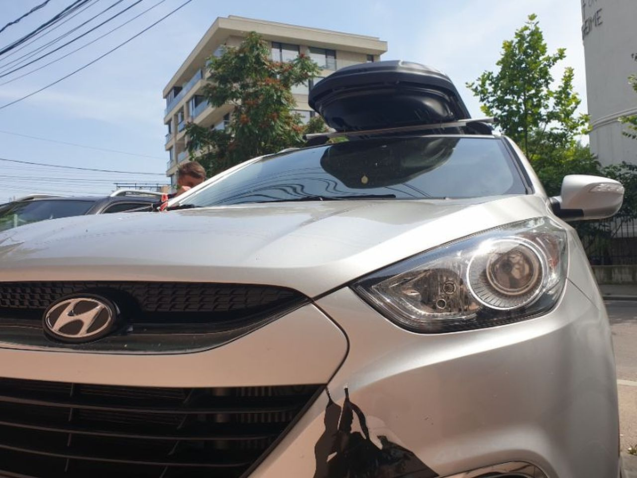 Hyundai Tucson bare transversale K39 King si cutie portbagaj Menabo Marathon