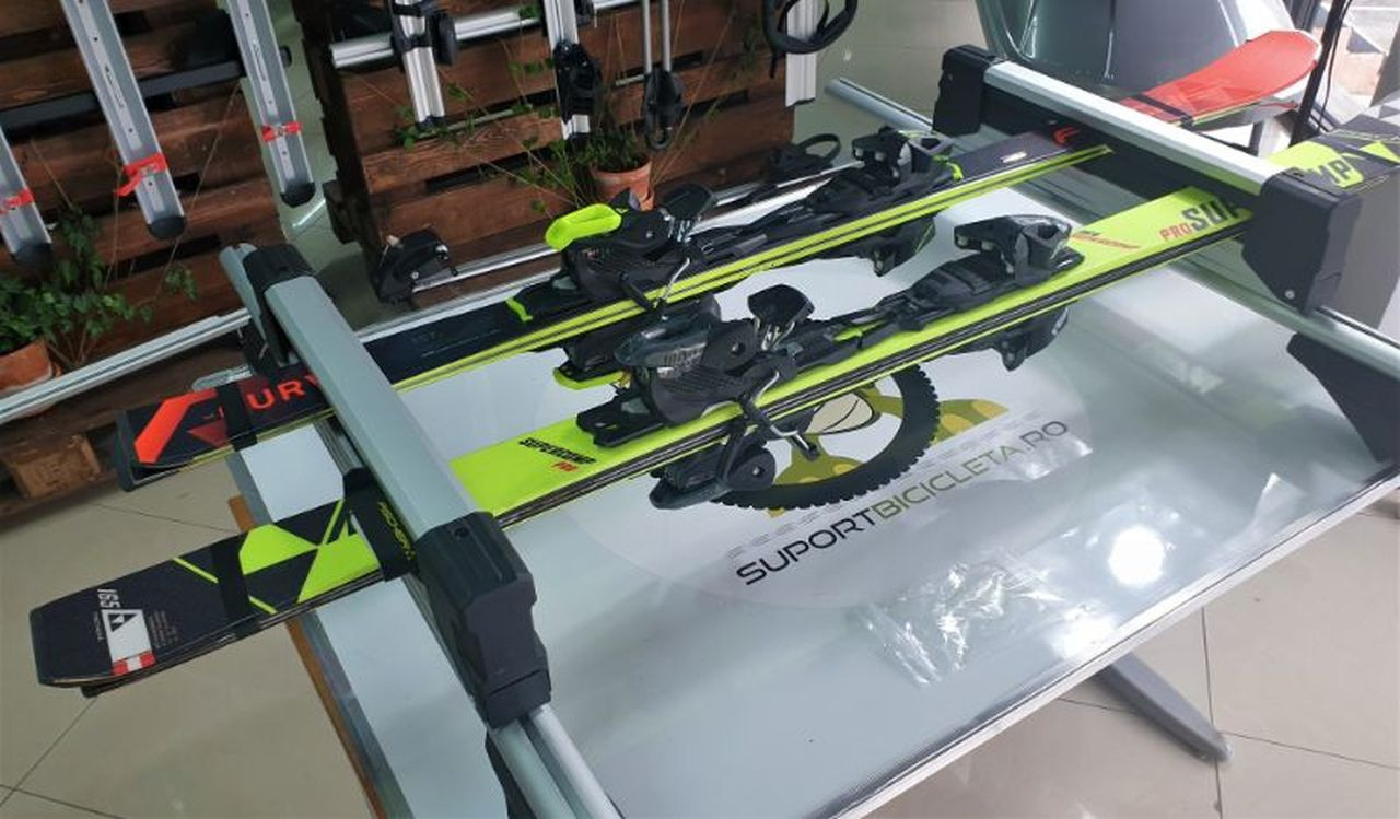Suport schi si snowboard Menabo Yelo 4 cu prindere pe bare transversale