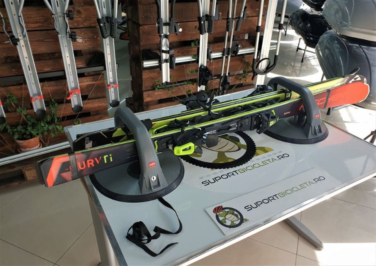 Reduceri de Black Friday la suport schi si suport snowboard