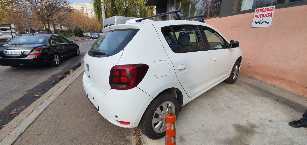 Dacia Sandero bare transversale Menabo Tema