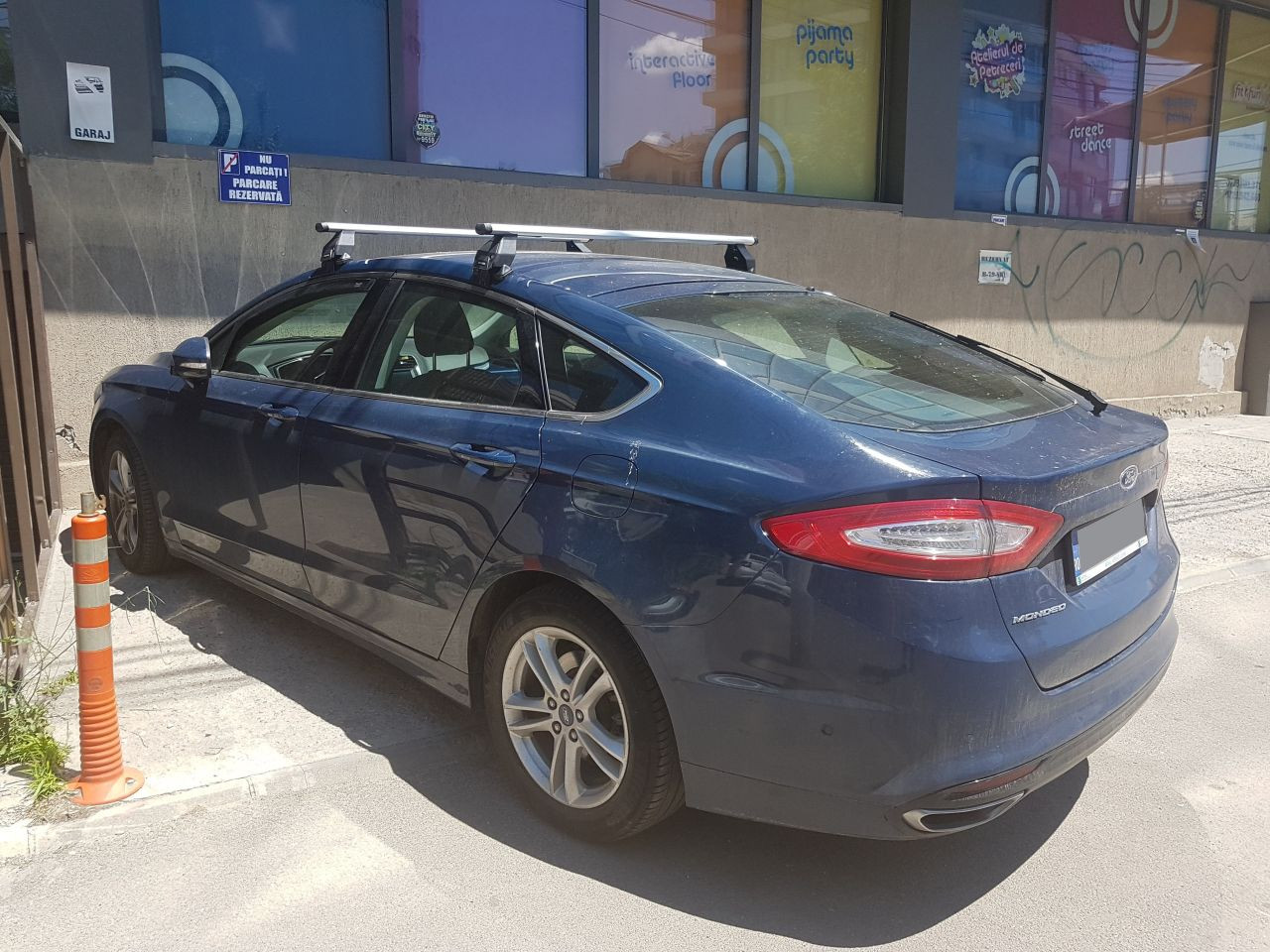 Ford Mondeo bare transversale Menabo Tema