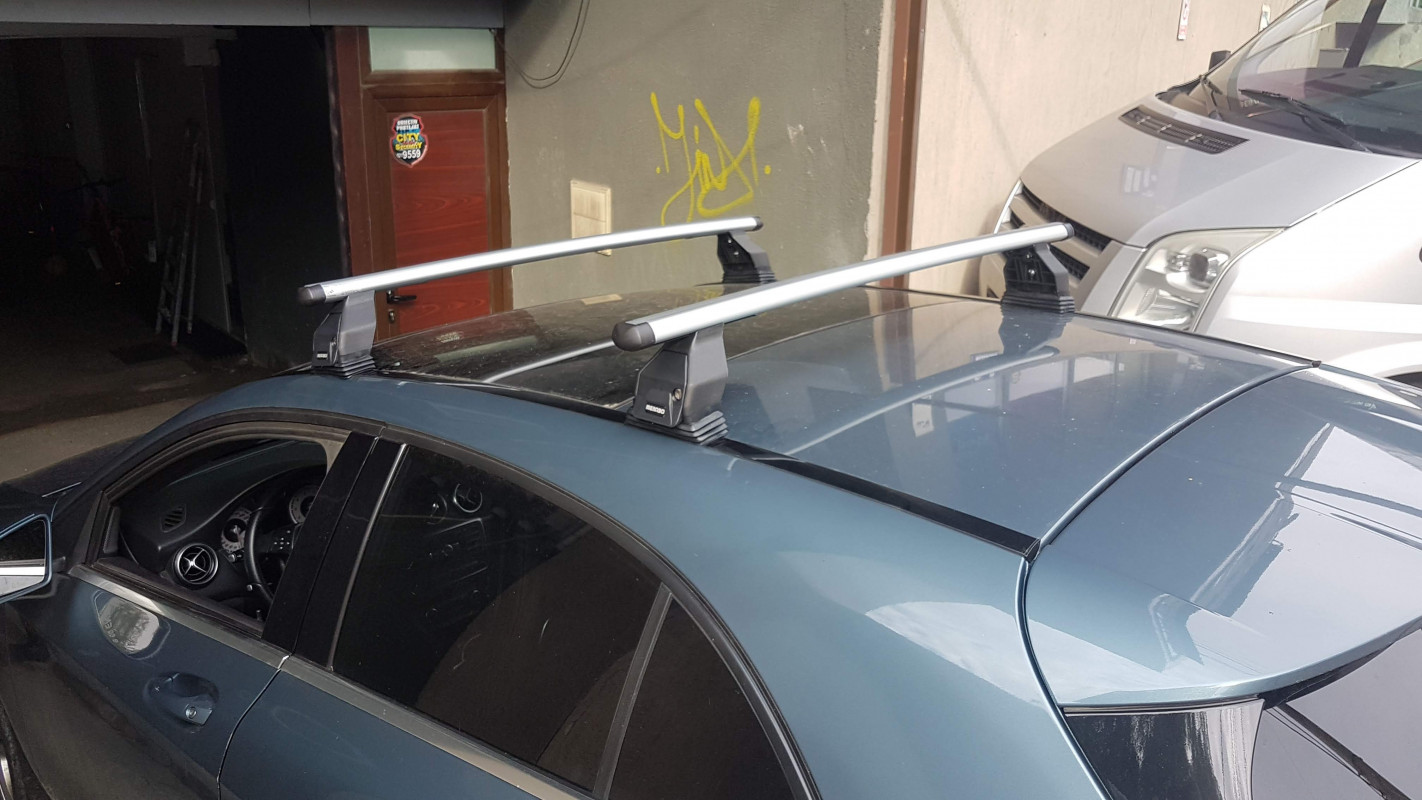 Mercedes A bare transversale Menabo Tema