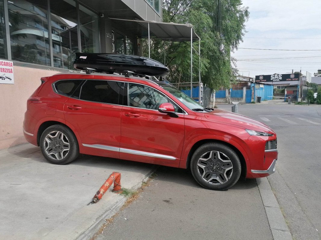 Hyundai Tucson bare transversale Menabo Lince Silver XL  si cutie portbagaj Fabbri SuperNova