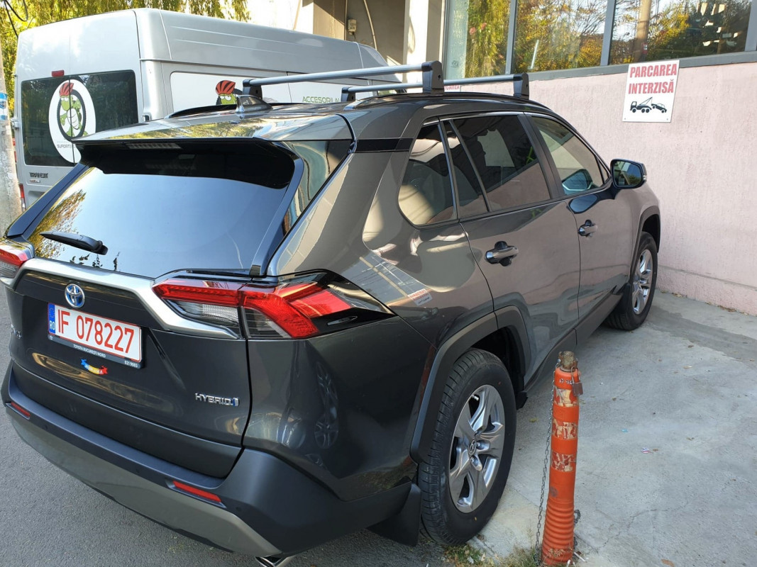 Toyota RAV 4 bare transversale Menabo OM dedicate