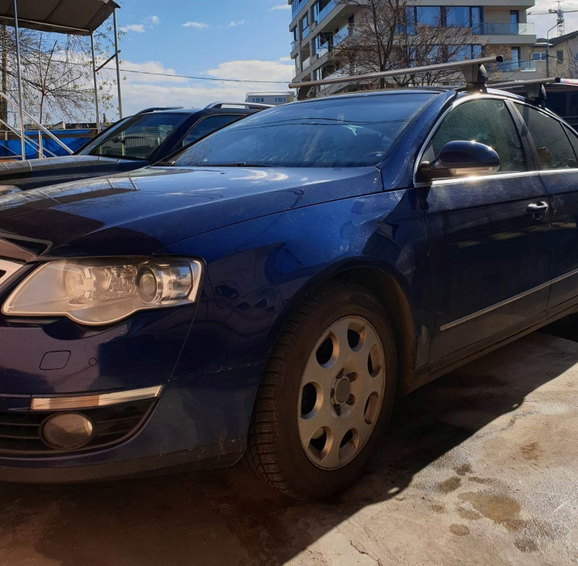 Volkswagen Passat bare transversale Menabo Delta