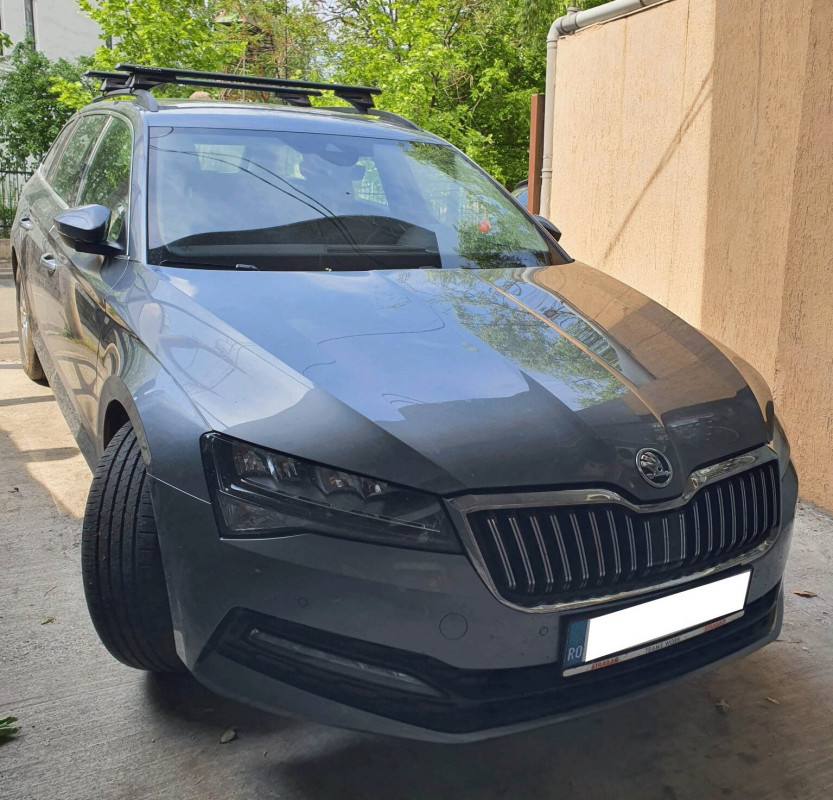 Skoda Superb bare transversale Menabo Tiger