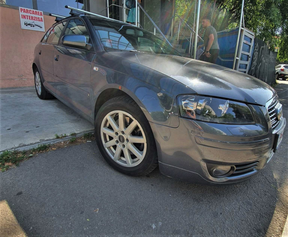 Audi A3 bare transversale Menabo Tiger Silver