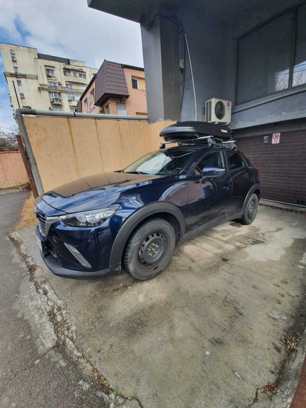 Mazda CX-3 bare transversale Menabo Tema si cutie portbagaj Menabo Marathon
