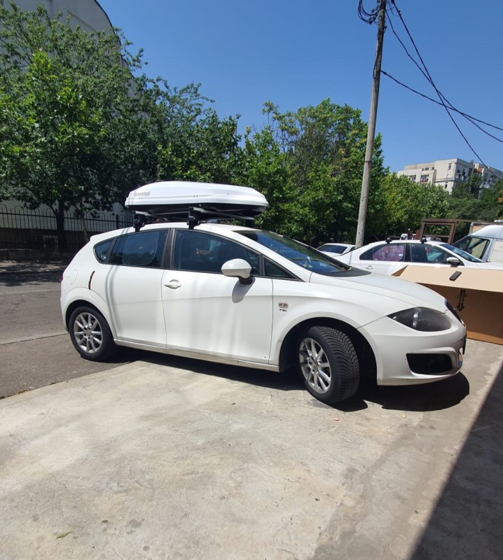 Seat Leon bare transversale Menabo Delta si cutie portbagaj Menabo Diamond