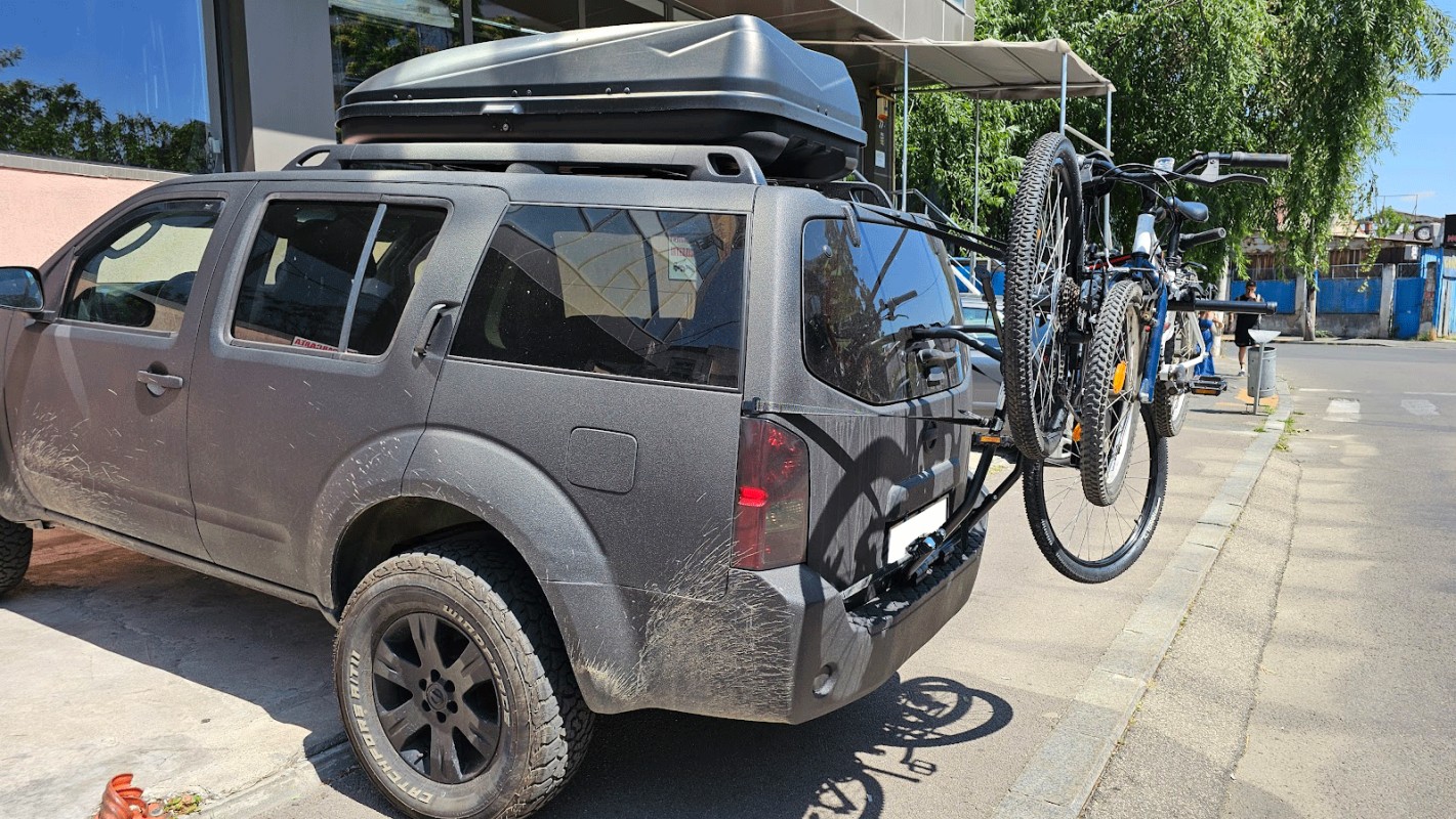 Nissan Pathfinder suport bicicleta cu prindere pe haion Menabo Viper