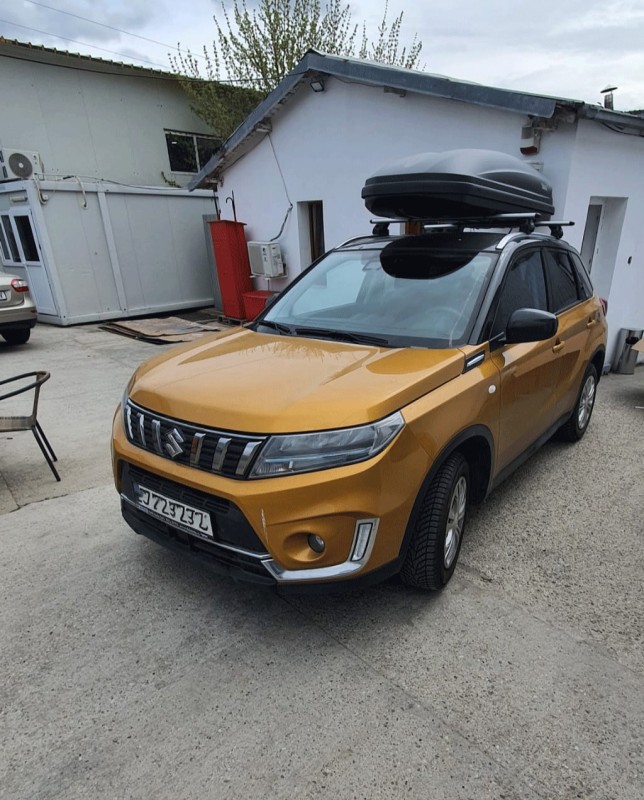 Suzuki Vitara cutie portbagaj Thule Pacific