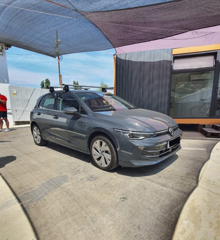 Volkswagen Golf bare portbagaj Thule Evo Clamp Silver
