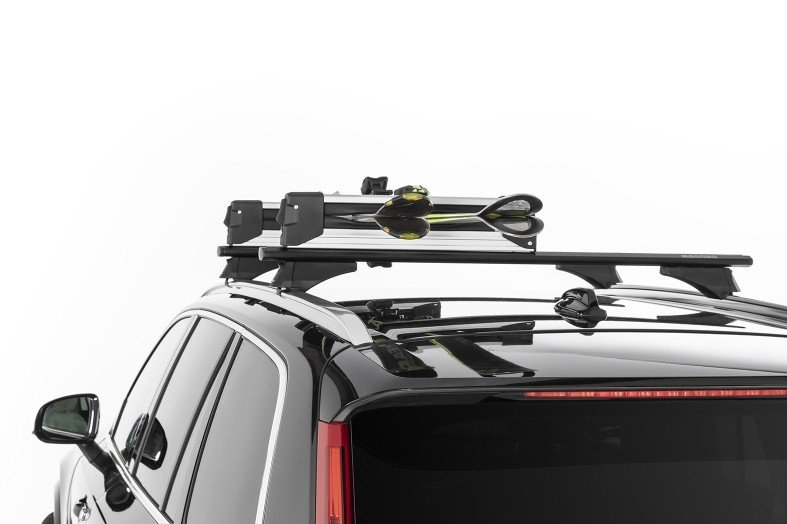 Ski & snowboard racks: why you need one and how to use it