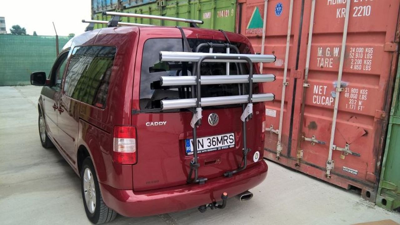 Menabo Stand Up: rear bike rack for your car's tailgate or boot lid