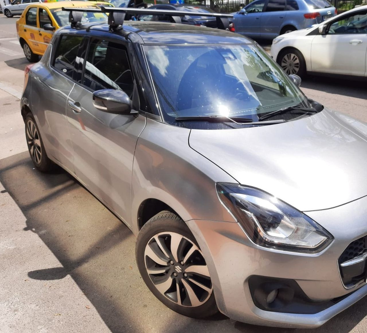 Suzuki Swift bare transversale Menabo Delta Black