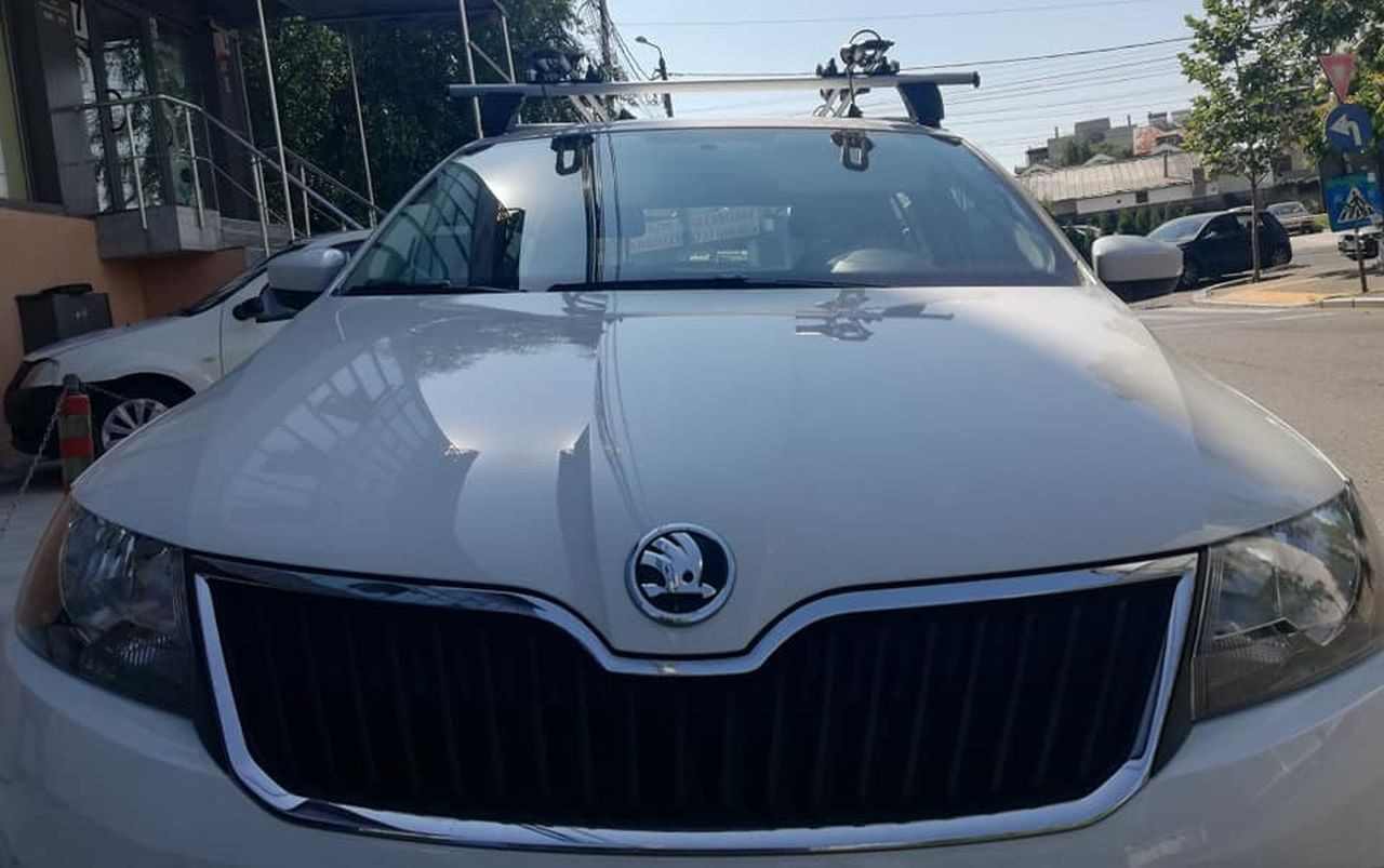 Skoda Fabia bare transversale Menabo Delta Aluminiu si suport bicicleta Thule FreeRide