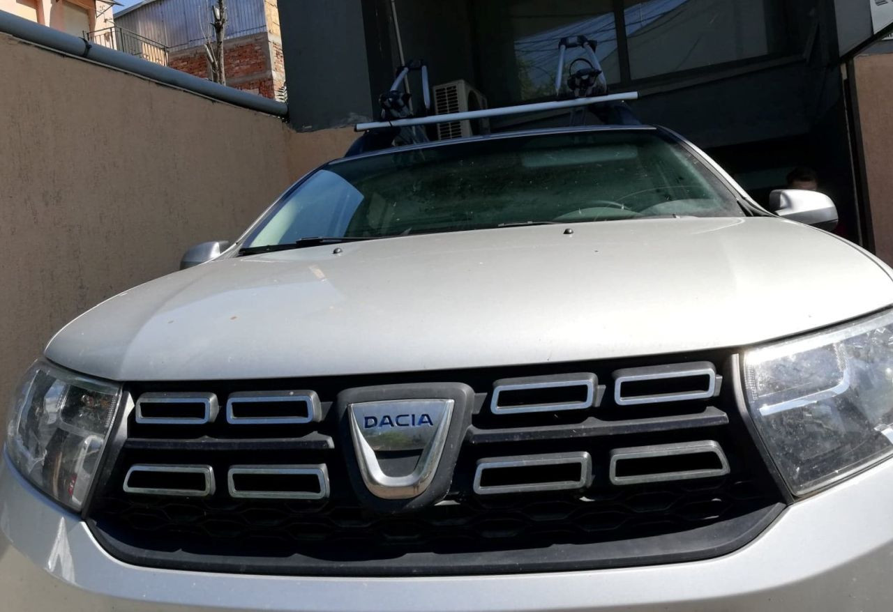 Dacia Sandero Stepway bare transversale Menabo Sherman si suport bicicleta Thule Freeride