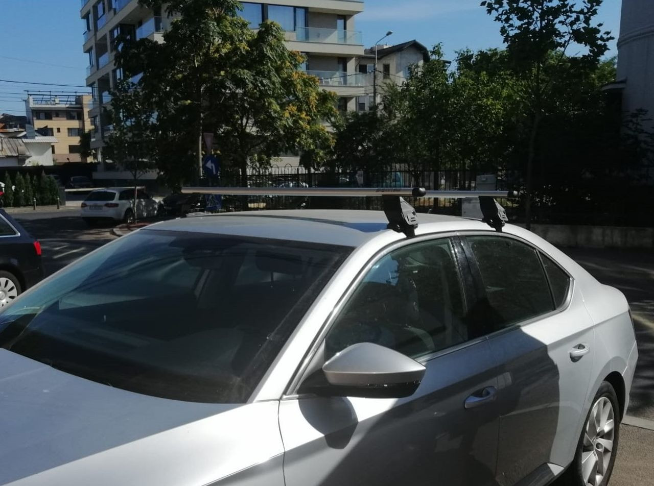 Skoda Superb bare transversale Menabo Tema Aluminiu