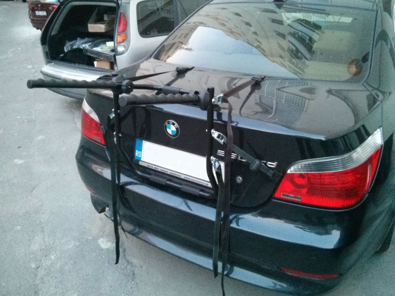 BMW seria 5 suport bicicleta Menabo Biki